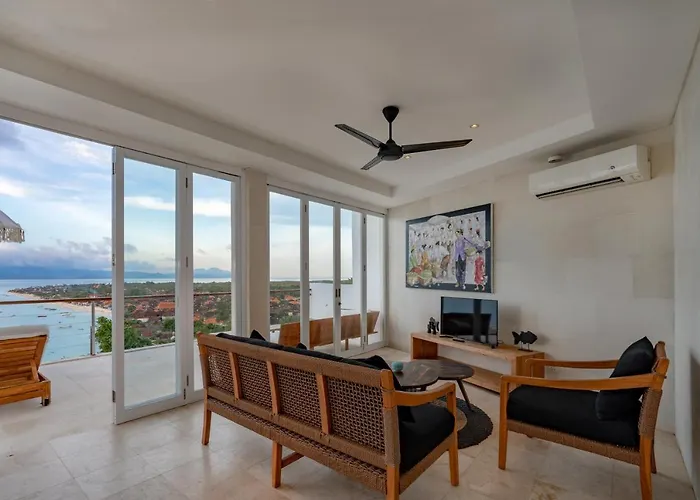 Villa Aqua Nusa - Luxury