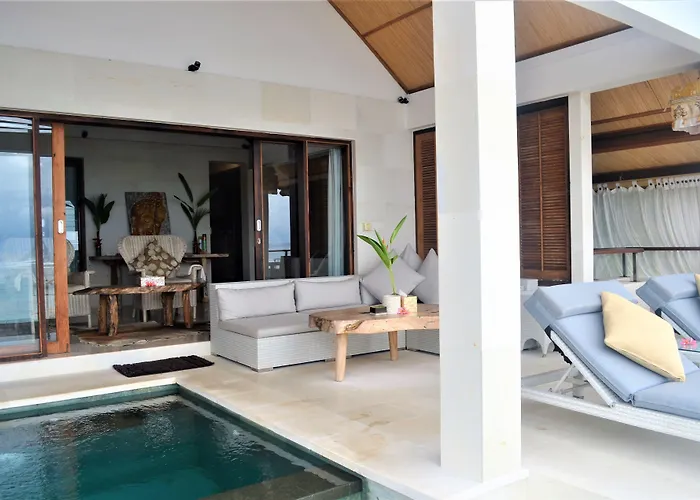 Aqua Nusa - Luxury Villa *