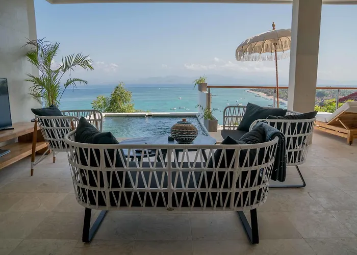 Villa Aqua Nusa - Luxury *