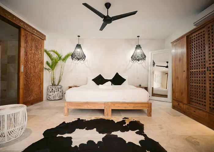 Aqua Nusa - Luxury *
